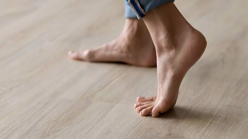 Теплые ощущения от ходьбы босиком